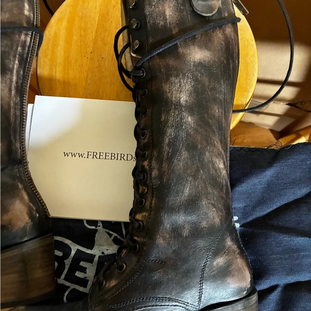 NEW Freebird GRANY "distressed black" Leather Lace-Up Boots - Picture 5 of 7